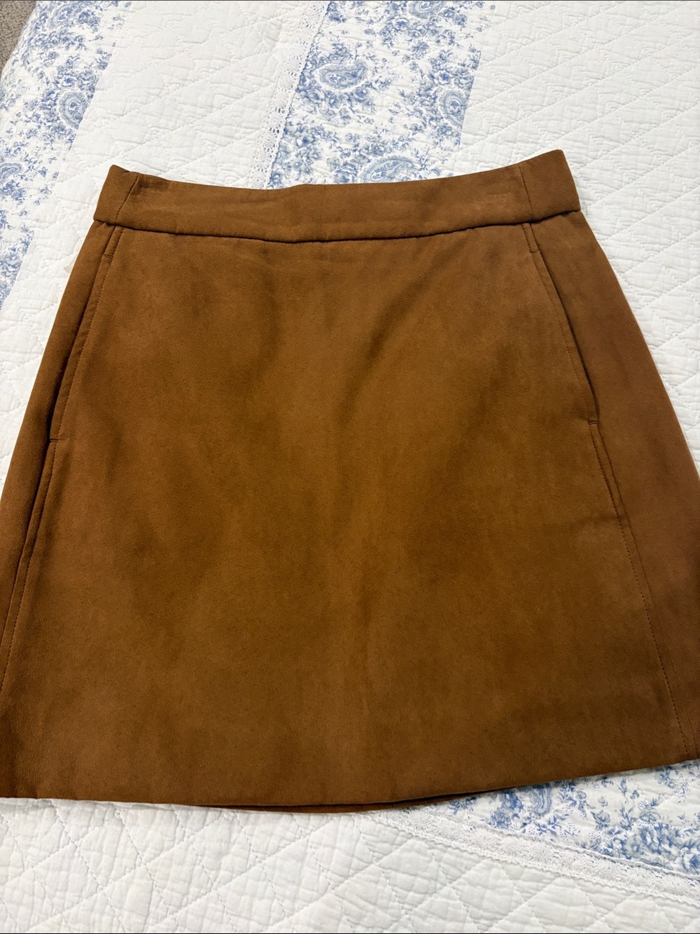 J Crew SZ 6 Women’s Brown Faux Suede A-Line Skirt w/ pockets Lined